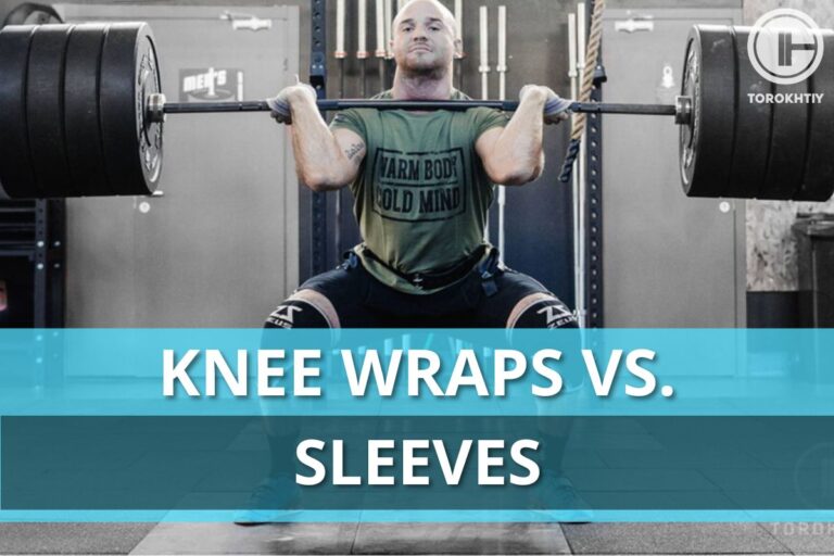 Knee Wraps vs. Sleeves: Which One Do You Need?