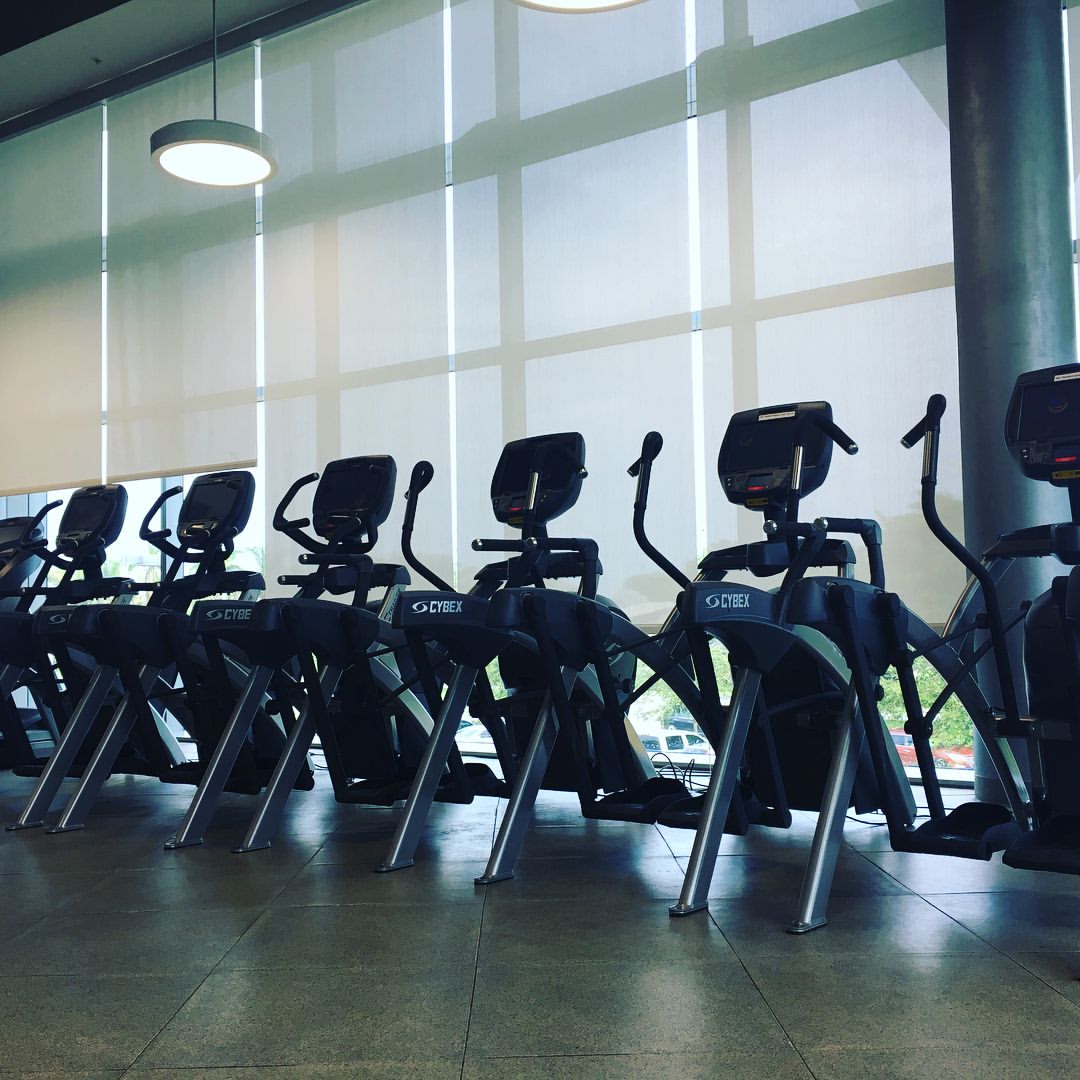 Elliptical machine vs arc trainer