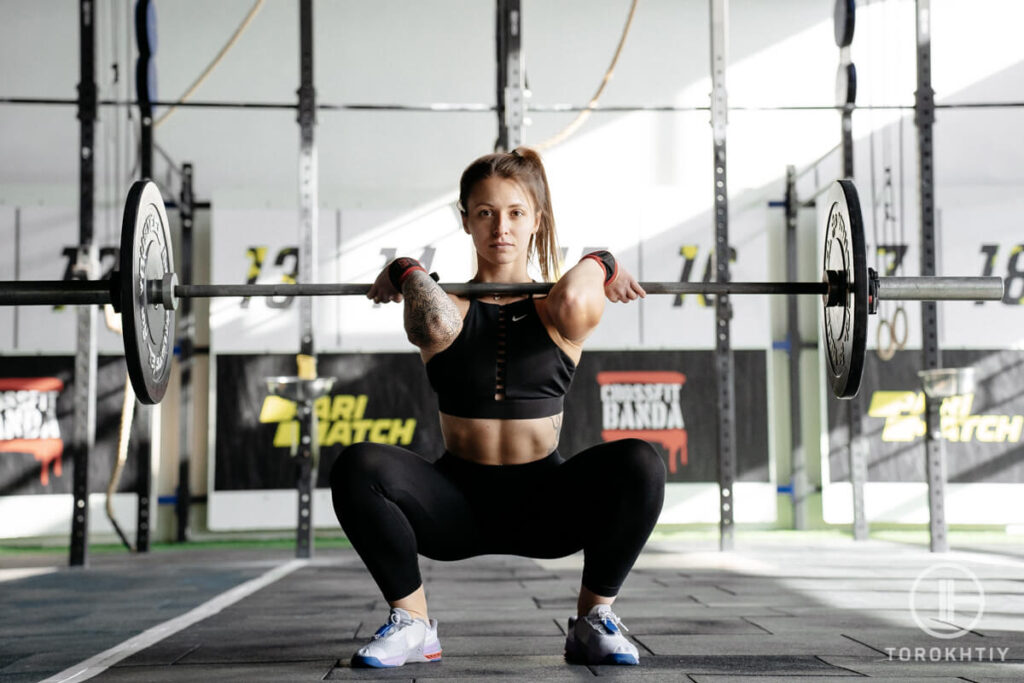 female weightlifting workout