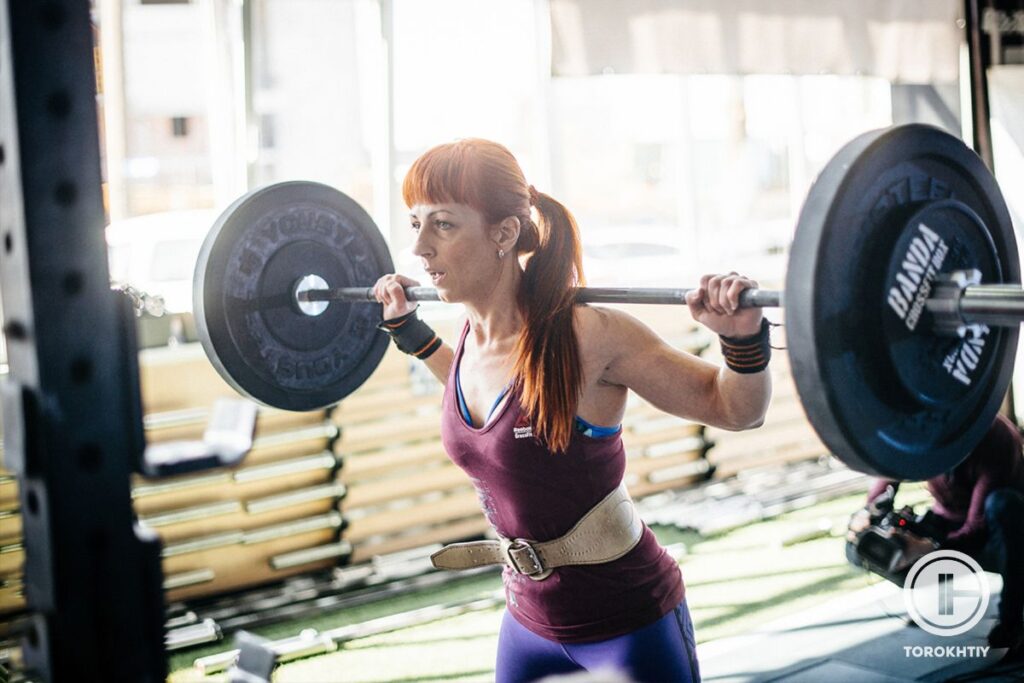 female weightlifting barbell