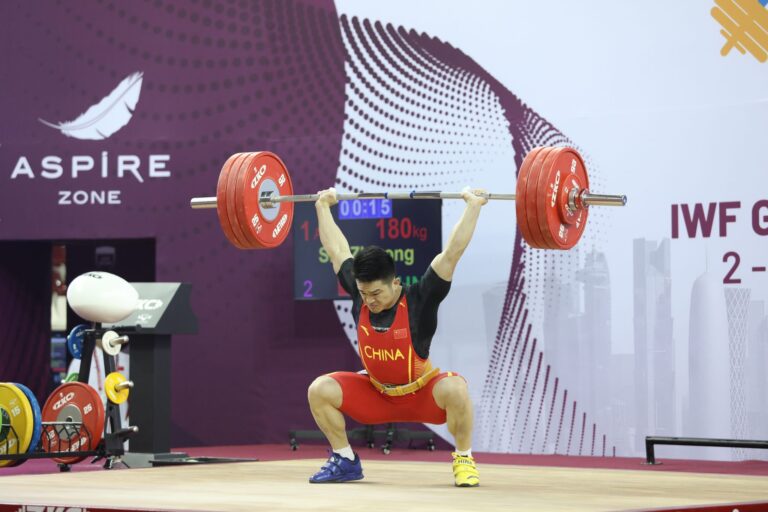 Shi Zhiyong is Back and Takes Snatch Gold at IWF Grand Prix II in Doha