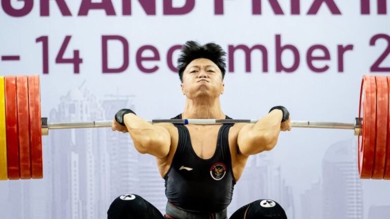 Rahmat Erwin: Indonesia’s Weightlifting Star Wins Three Silver Medals