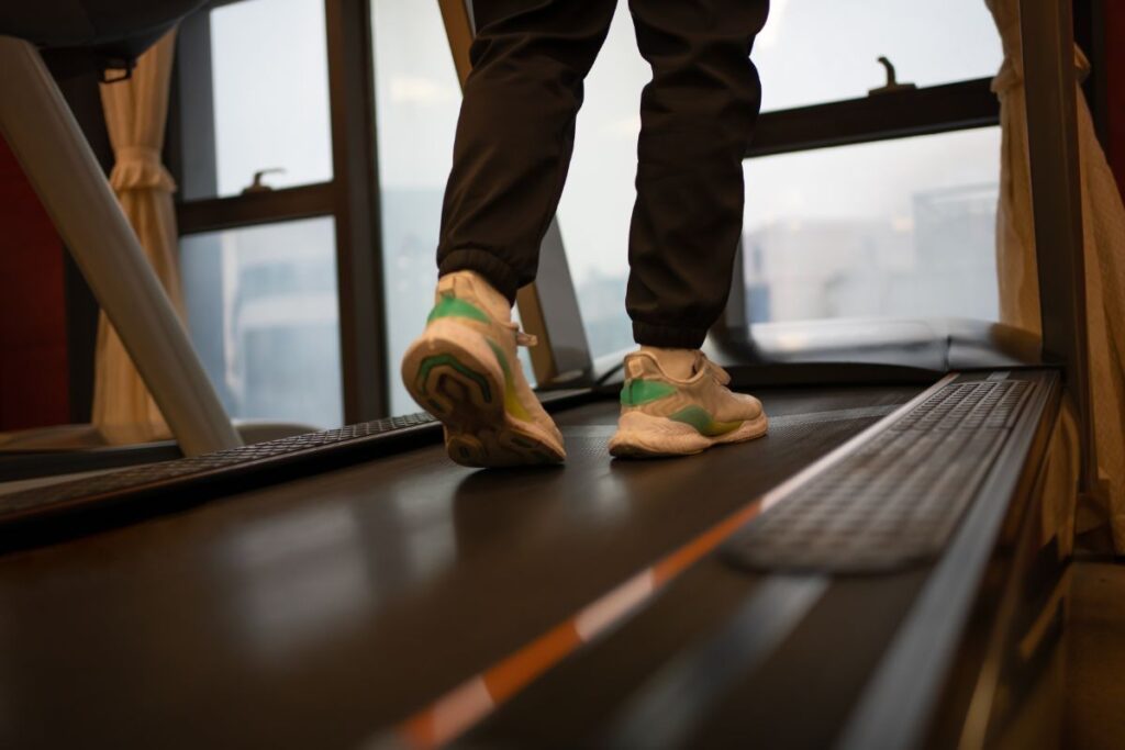 Walking on treadmill before training
