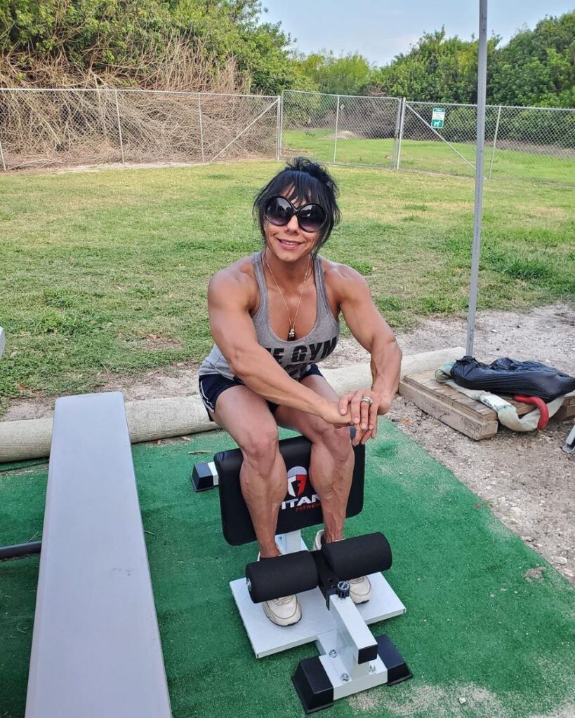 Titan Fitness Sissy Squat Machine Instagram