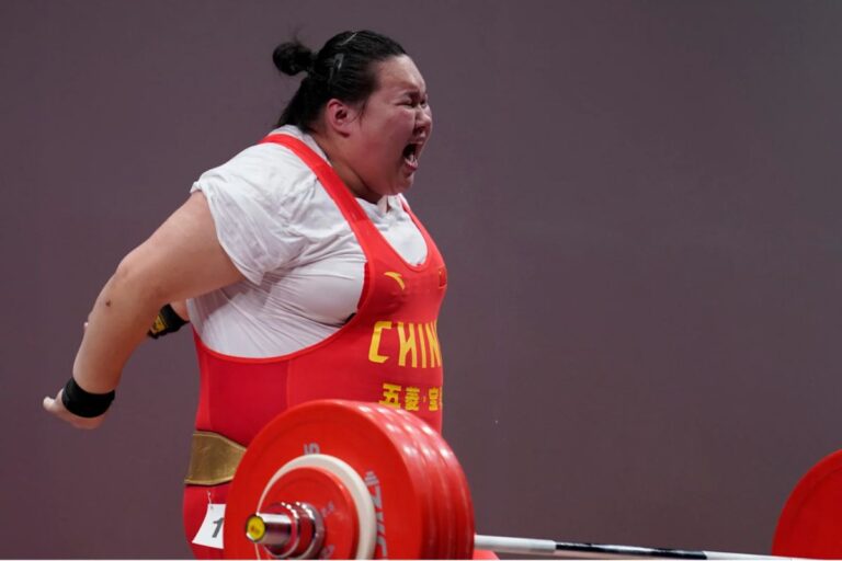 Injury makes female world record holder Li quit Asian Games