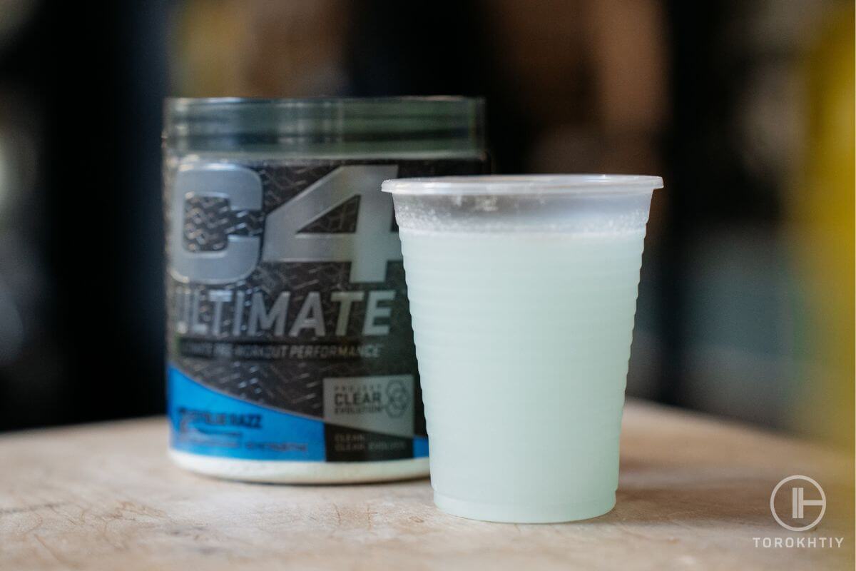 C4 ultimate in glass of water