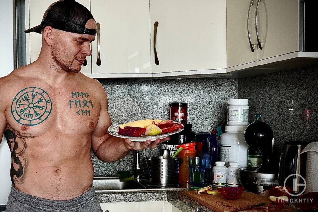The Powerlifter’s Diet Fueling Strength And Performance