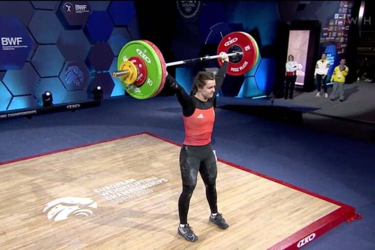 Nina Sterckx achieved Silver in Snatch in the Women’s 59 kg Category at the 2024 European Weightlifting Championships 