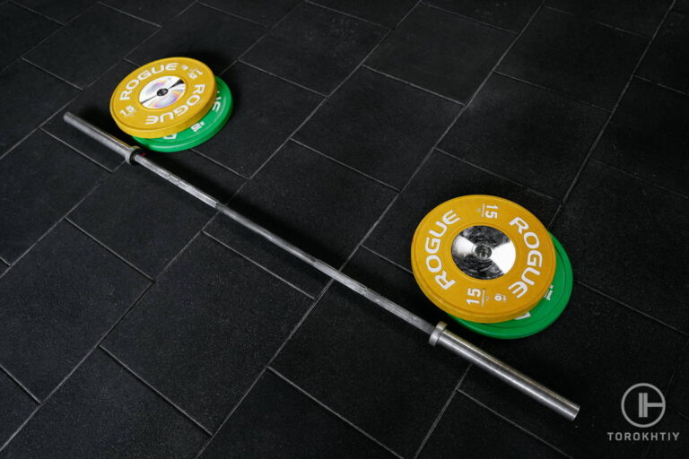 Olympic Vs Standard Barbell: Difference Explained