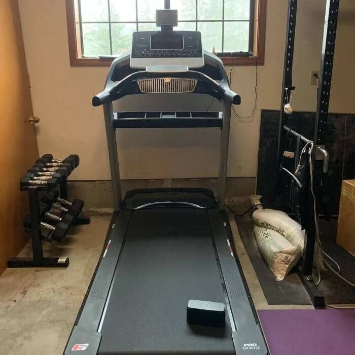 View Proform Pro 9000 Incline Treadmill