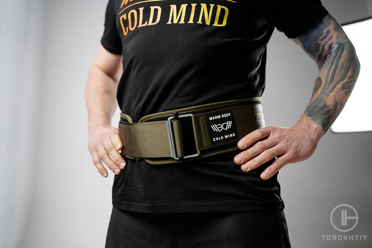 man wearing warm body cold mind weight belt