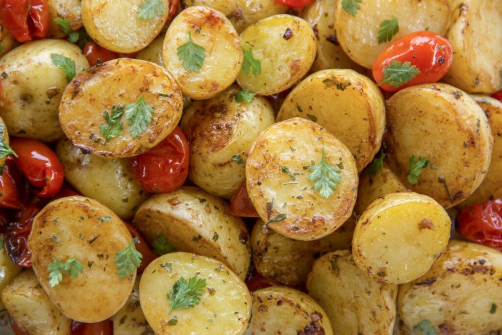 Vitamins, minerals, and antioxidants in potatoes
