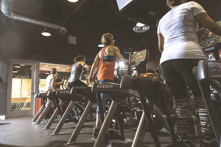 Arc Trainer vs Elliptical – Which Is More Effective?