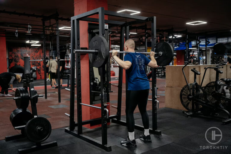 7 Best Squat Racks for Small Space in 2024
