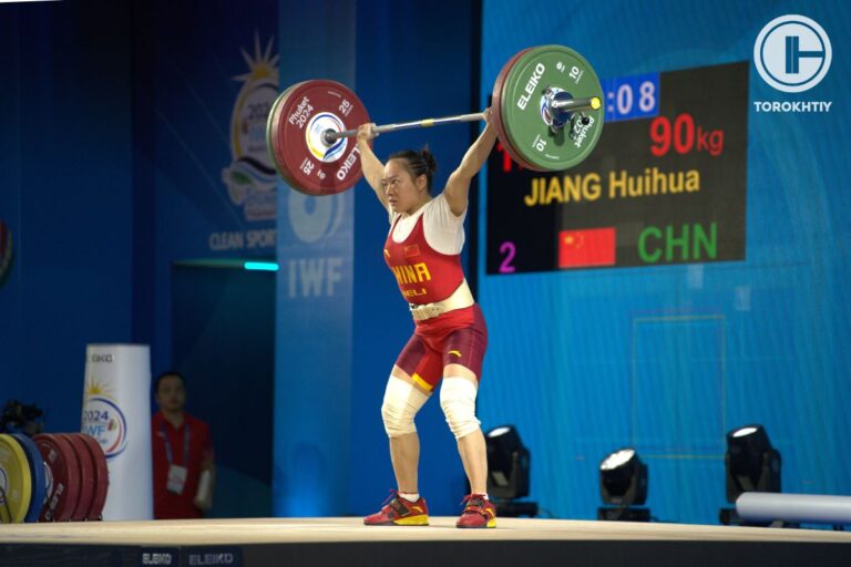 Jiang Huihua Won Bronze at the 2024 IWF World Cup In Thailand