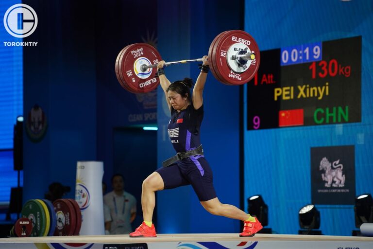 Xinyi Pei won Bronze in the Clean and Jerk in the Women’s 59 kg Category At the 2024 IWF Weightlifting World Cup