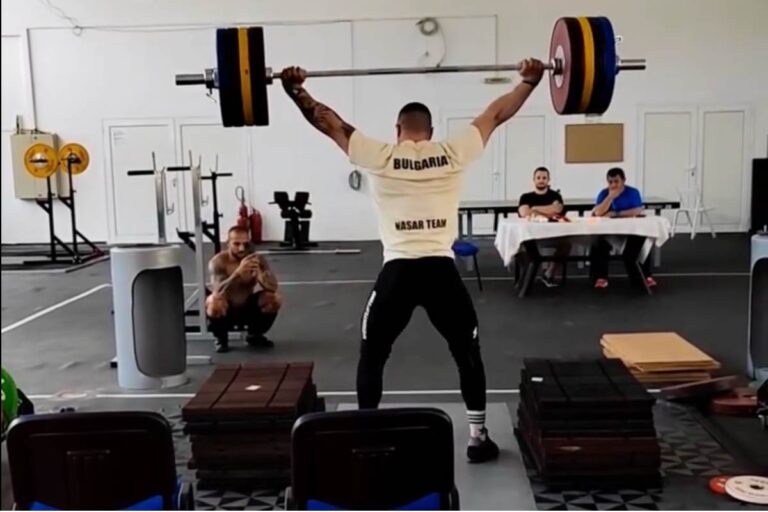 Karlos Nasar with Impressive Training Snatch While Preparing for the Paris Olympics 