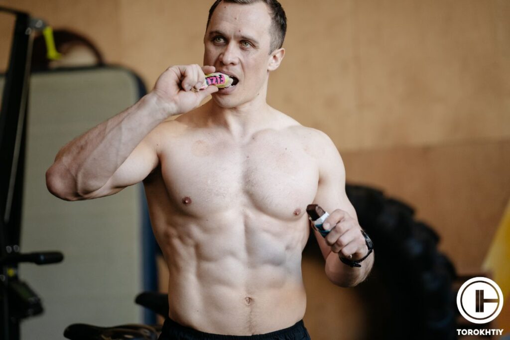 athlete eats protein bars