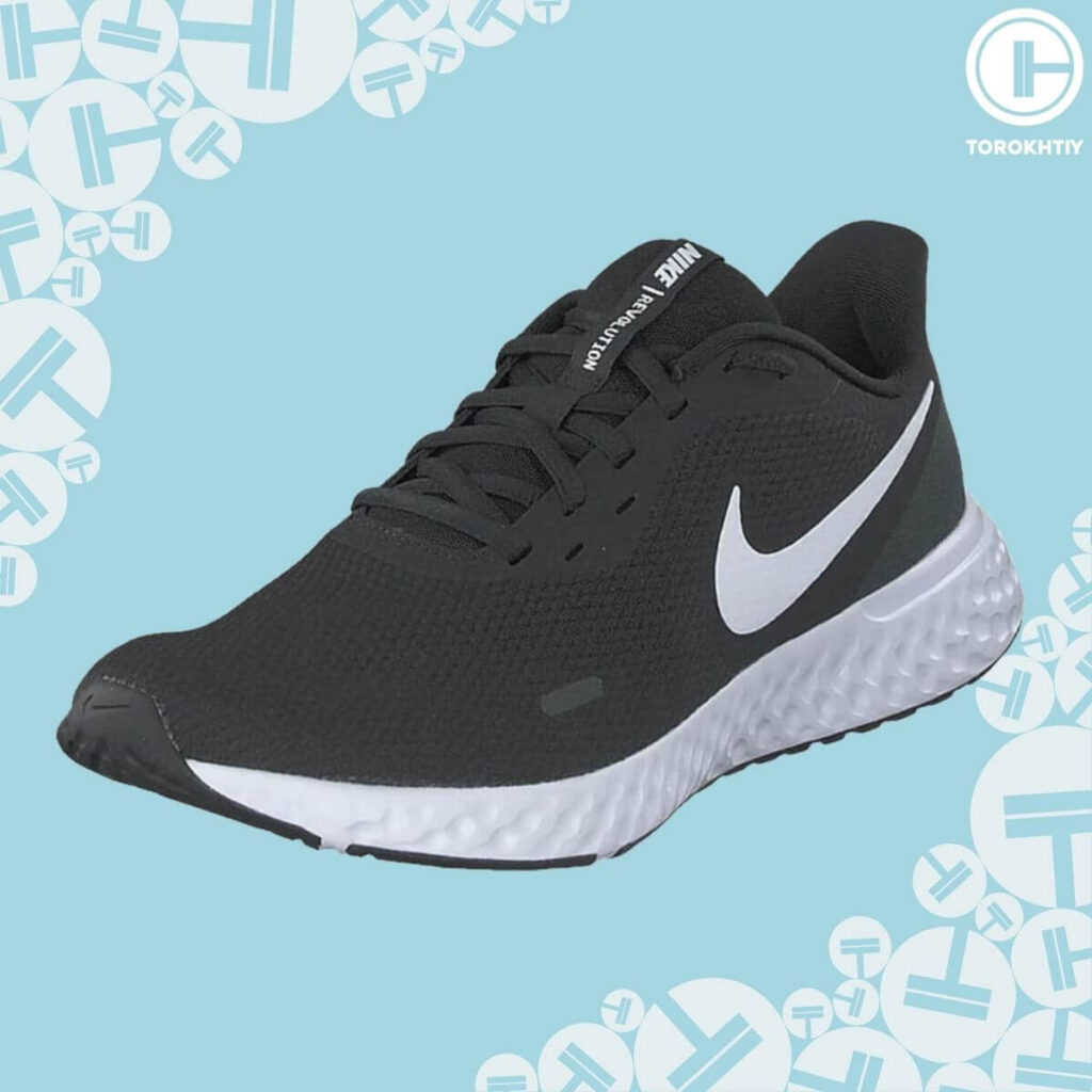 Nike Men’s Revolution 5 Running Shoe