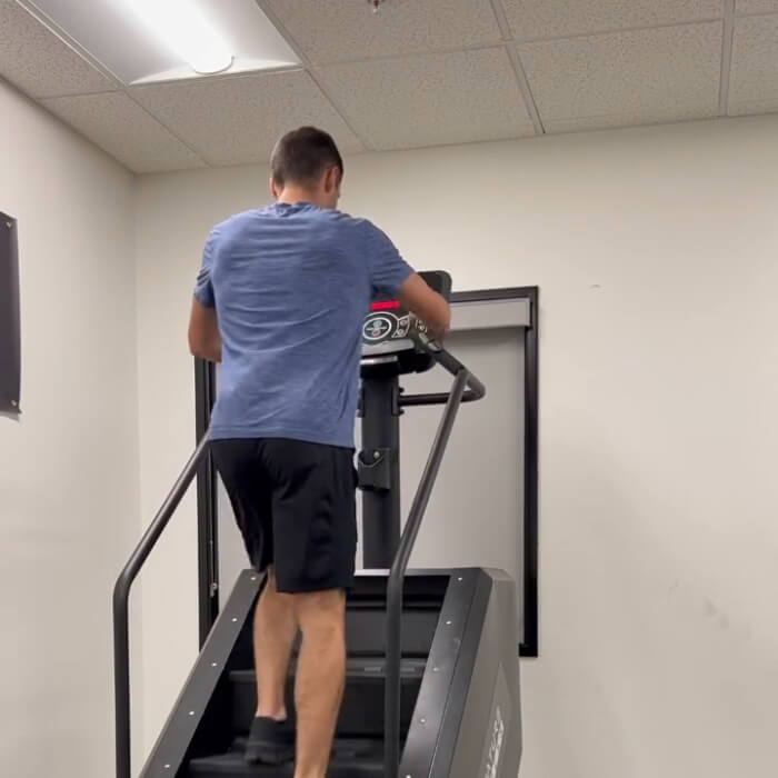 Signature Fitness Continuous Stairclimber Performance