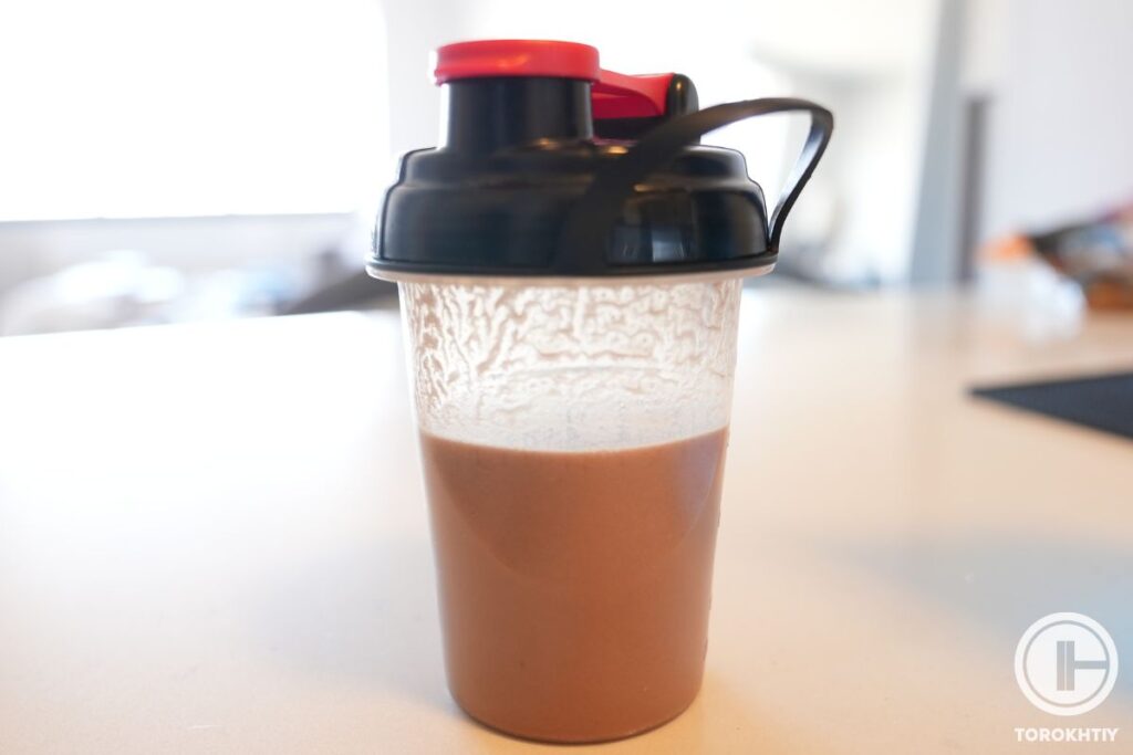 Protein shake for building muscle