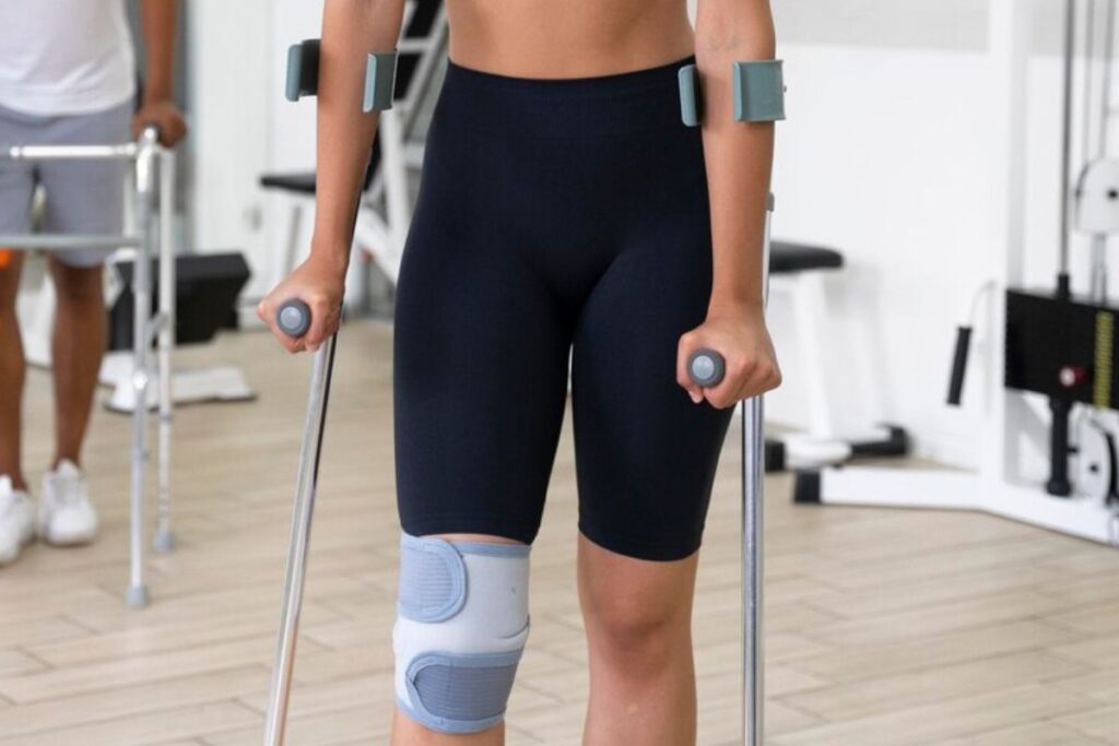 Recovery knee brace by Freepik