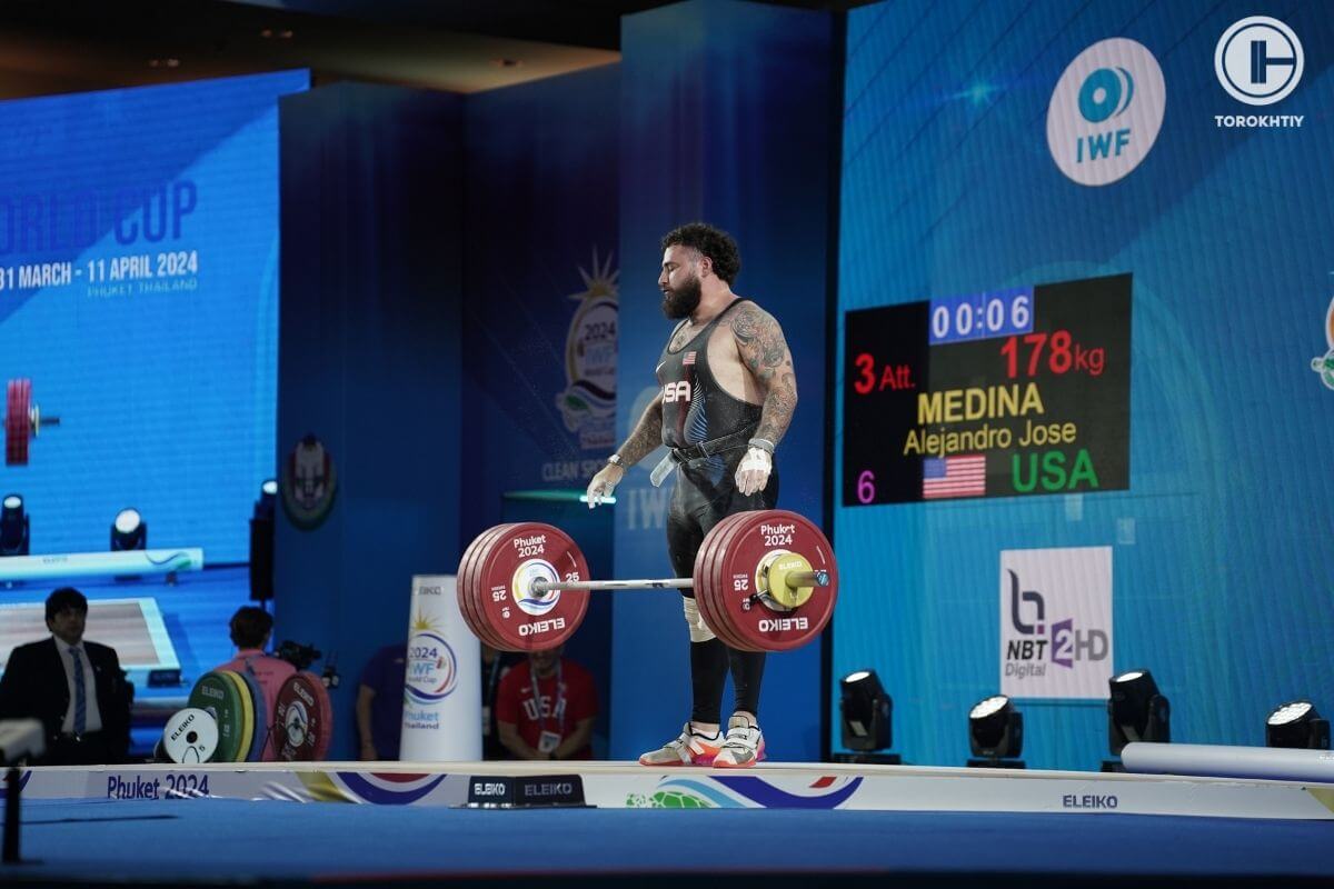 Ayamey Medina Lifting Barbell