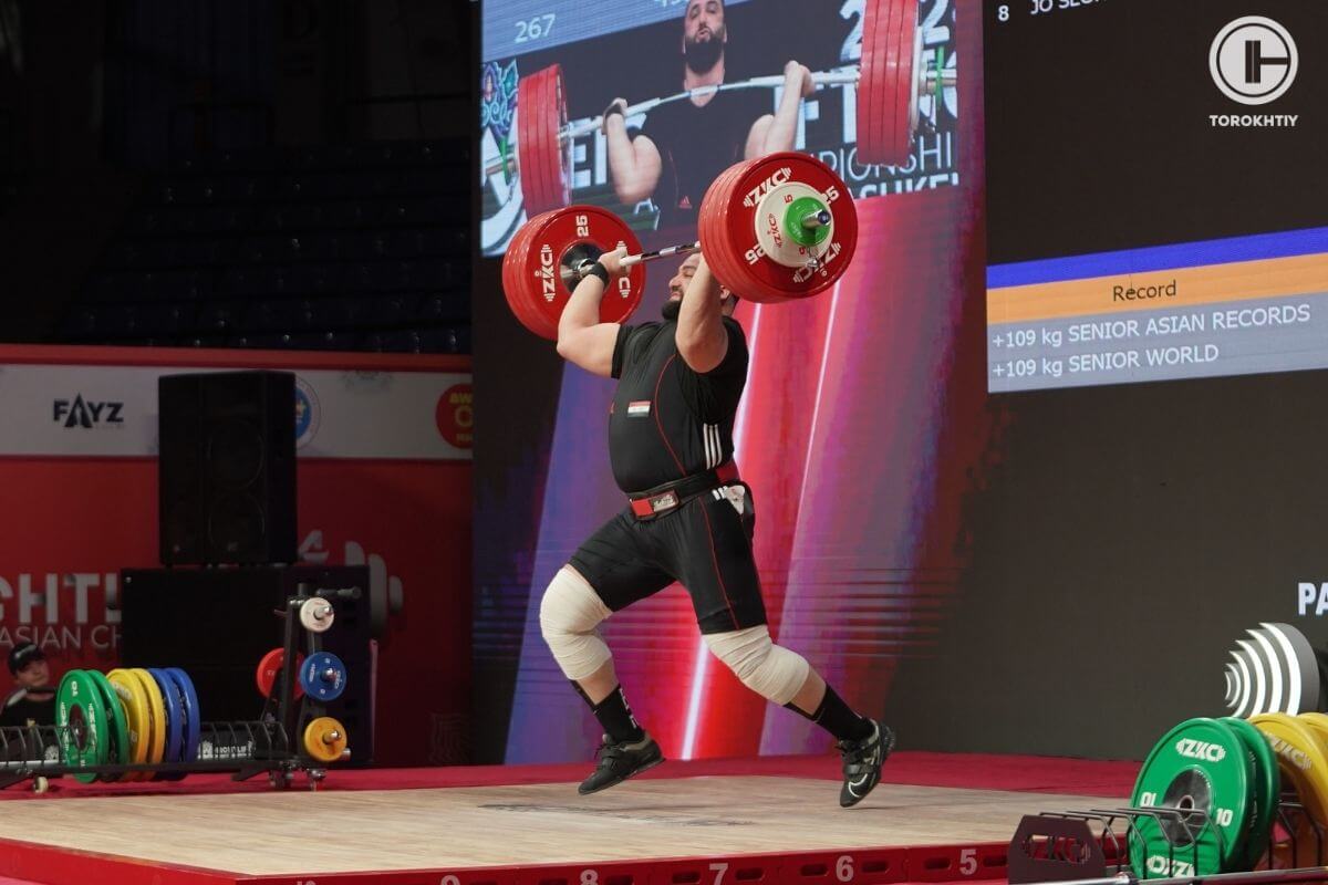 Man Asaad Weightlifting Competition