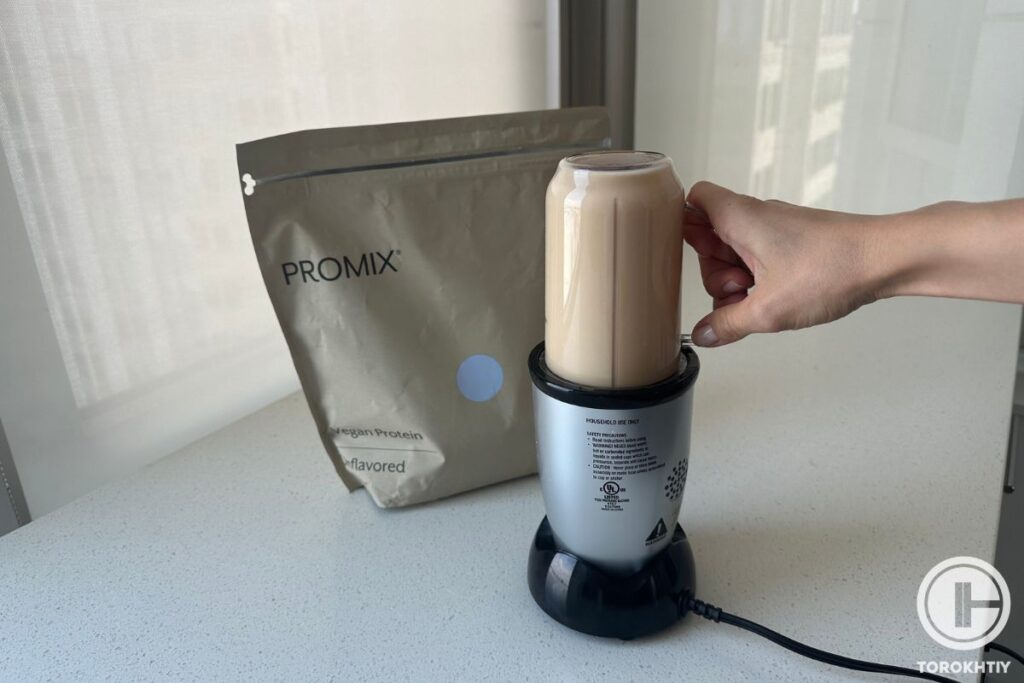 preparing promix began protein powder