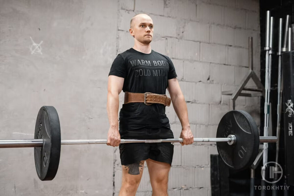 WBCM Deadlifting Con Cinturón De Cuero