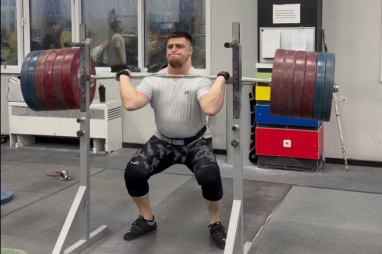 Antropov’s 330 kg Squat PR Stuns Fans Ahead of IWF Worlds 2025