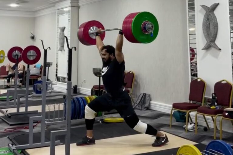 252 Split Jerk From the Racks: Akbar Djuraev Sends a Message Ahead of Worlds