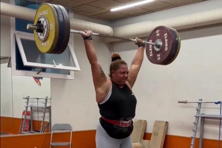 Emily Campbell Drops 145kg Clean & Jerk Shockwave Ahead Of IWF Worlds 2025 Prep
