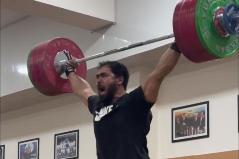 Big Snatch Boost: Djuraev Lifts 204 Kg Ahead Of IWF Worlds 2025