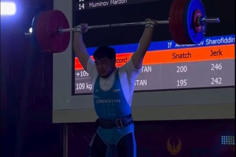 Sharofiddin Amriddinov Hits 220 kg Clean & Jerk PR – Even Though He Won’t Be At Worlds 2025